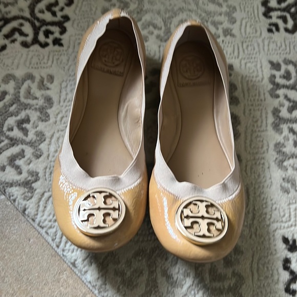 Tory Burch Shoes - Tory Burch, beige flats
